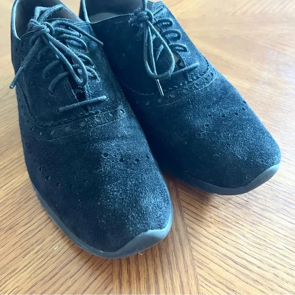 Cole Haan | Zerogrand Black Suede Wingtip Oxford Sneaker Women’s 10 - Picture 4 of 10